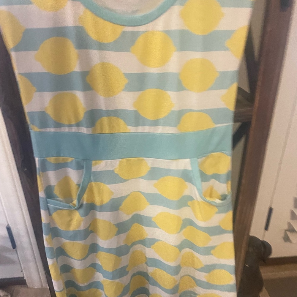 Girls cotton play dress - lemons Sz 8